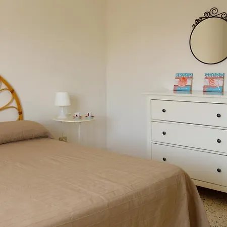 Baia Di Ogliastro Casa vacanze